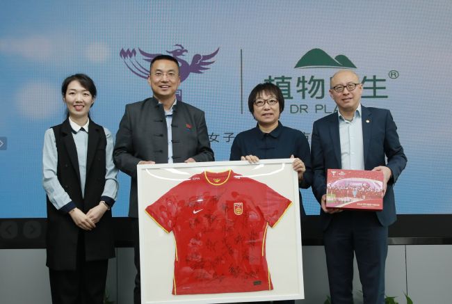 亚洲国产精品99久久久久久久久
