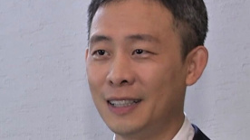 午夜视频在线播放